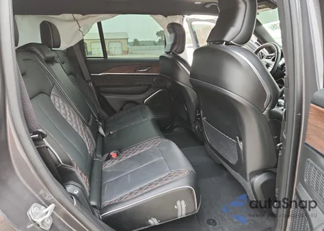 2024 Jeep Grand Cherokee Summit from USA, damaged, VIN 1C4RJHEG6R8554909